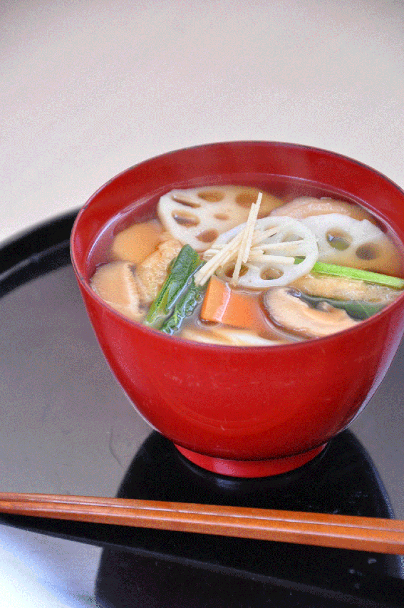 マルハ物産ご馳走歳時記1月 胃腸に優しいけんちん汁